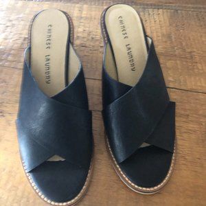 Leather black sandal